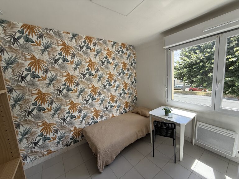 Studio centre ville en étage supérieur